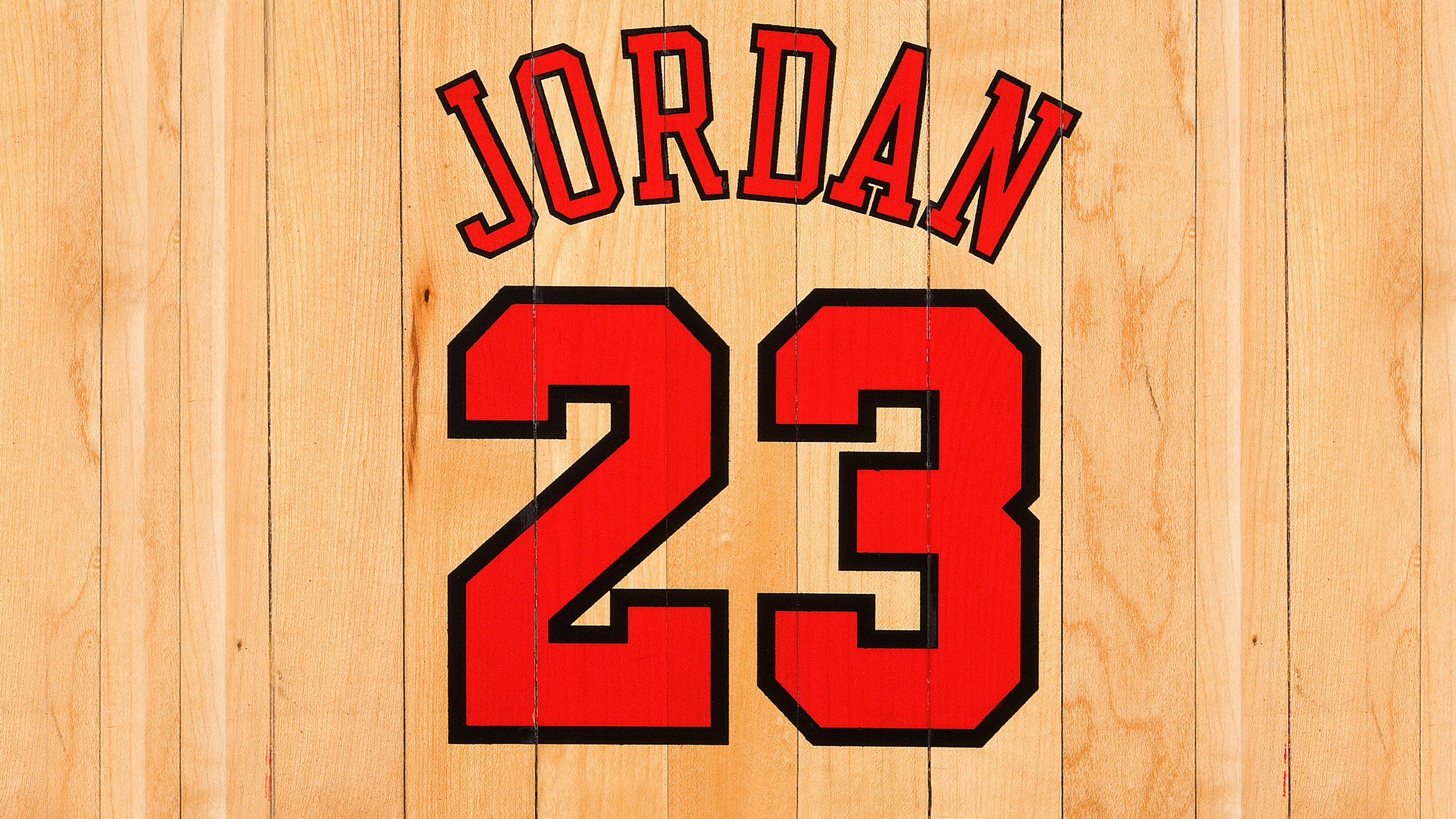 NBA裁判接受媒体深度采访:揭秘哨音背后的0.1秒抉择。,篮球裁判哨声mp3
